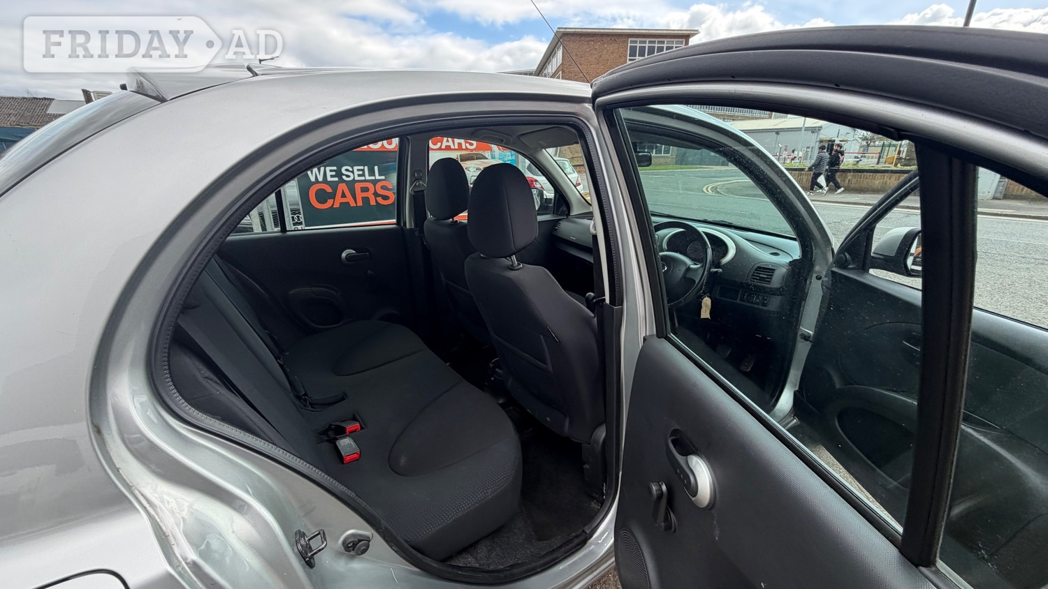 Nissan Micra 2010 - Cars