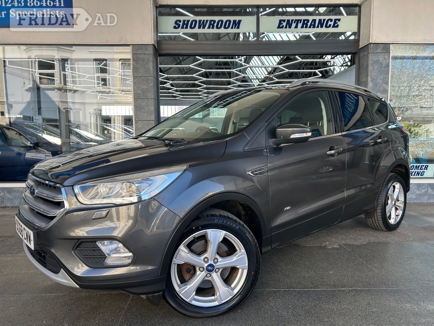 [ berth ]Ford Kuga