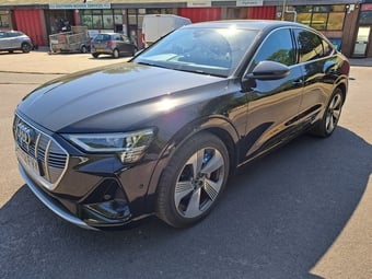 Audi e-tron 2022
