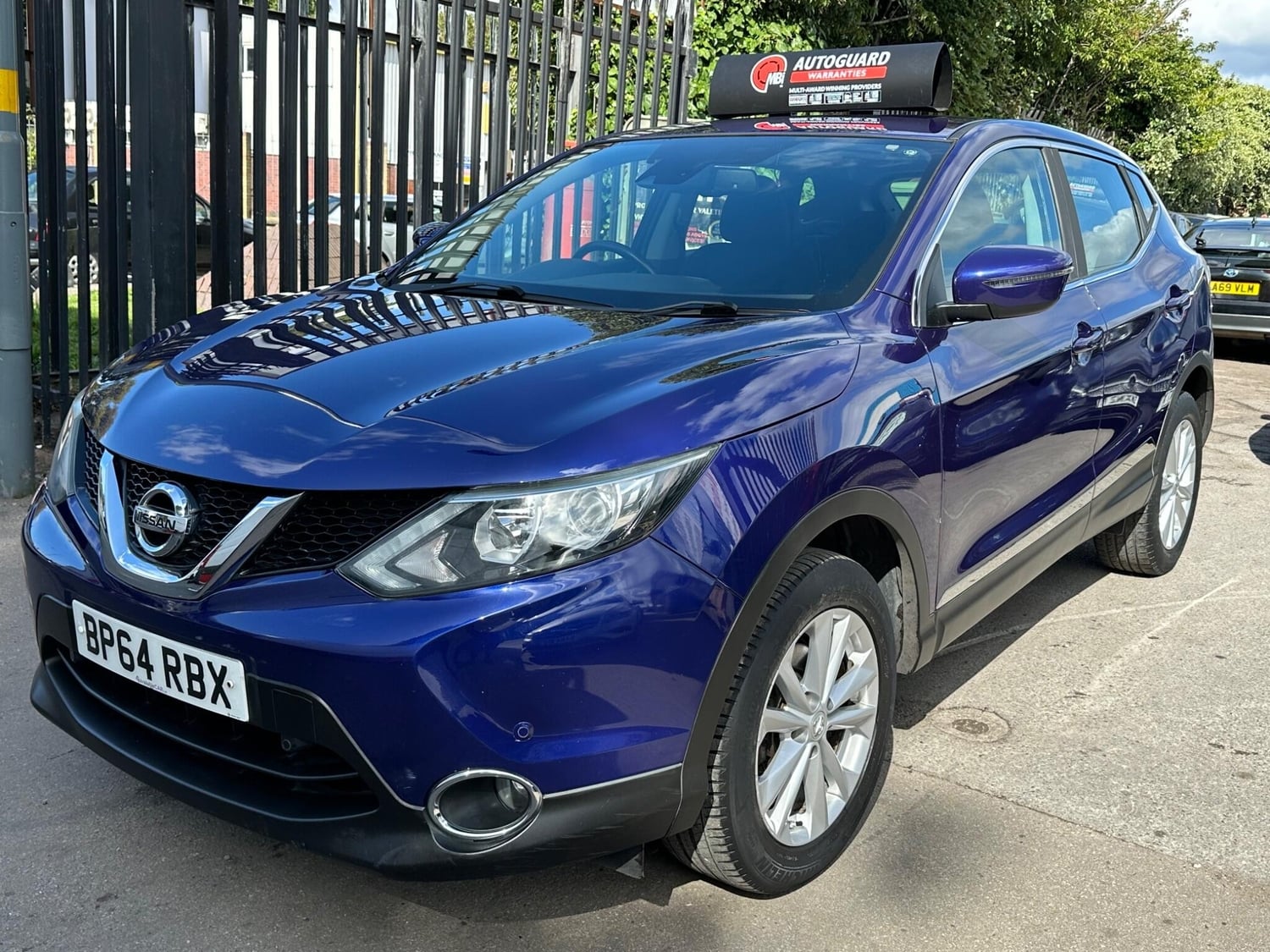 Nissan Qashqai 2015 - Cars in Birmingham