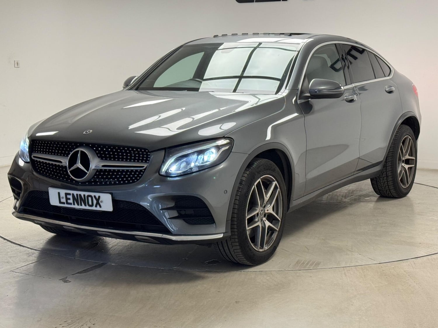 [ berth ]Mercedes-Benz GLC