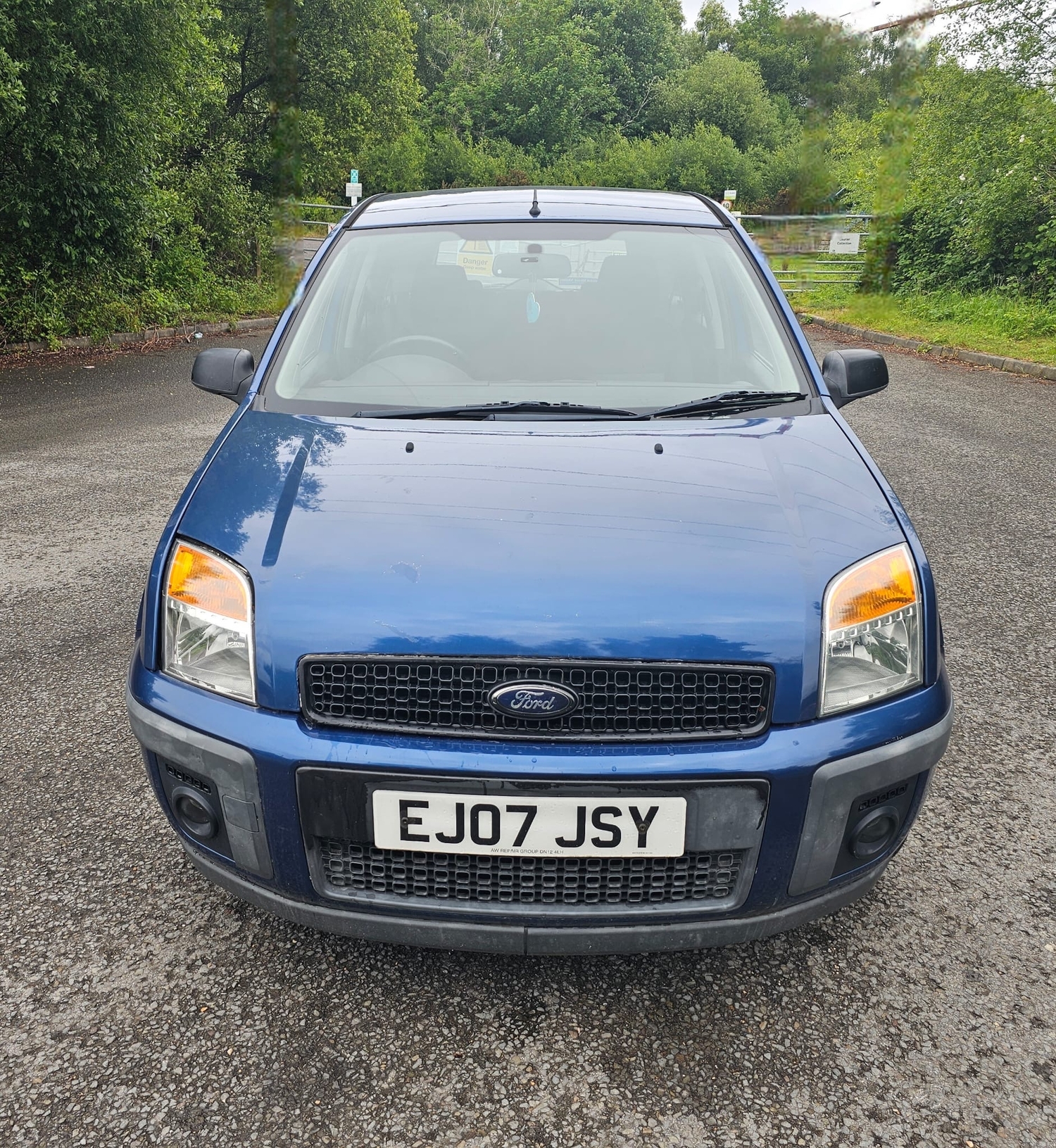 [ berth ]Ford Fusion