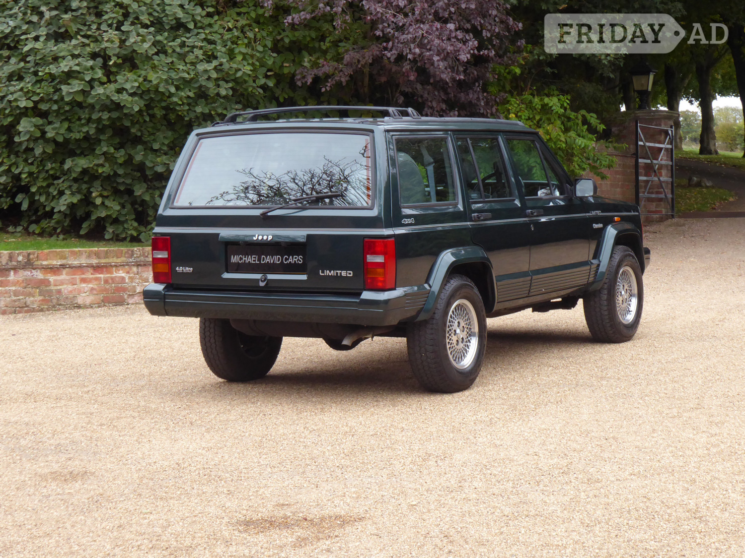 Jeep Cherokee 1993 in Northampton