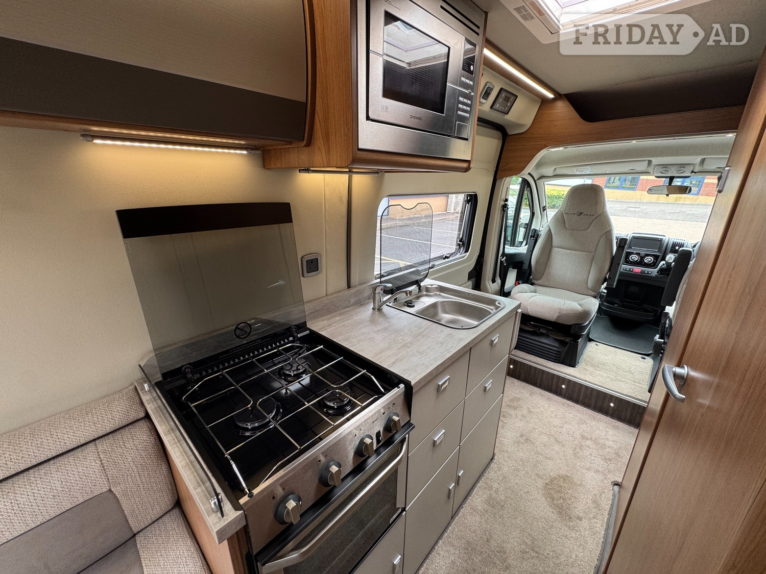Auto-Trail V-Line 634 SE 2019 - Motorhomes & Caravans in Paignton