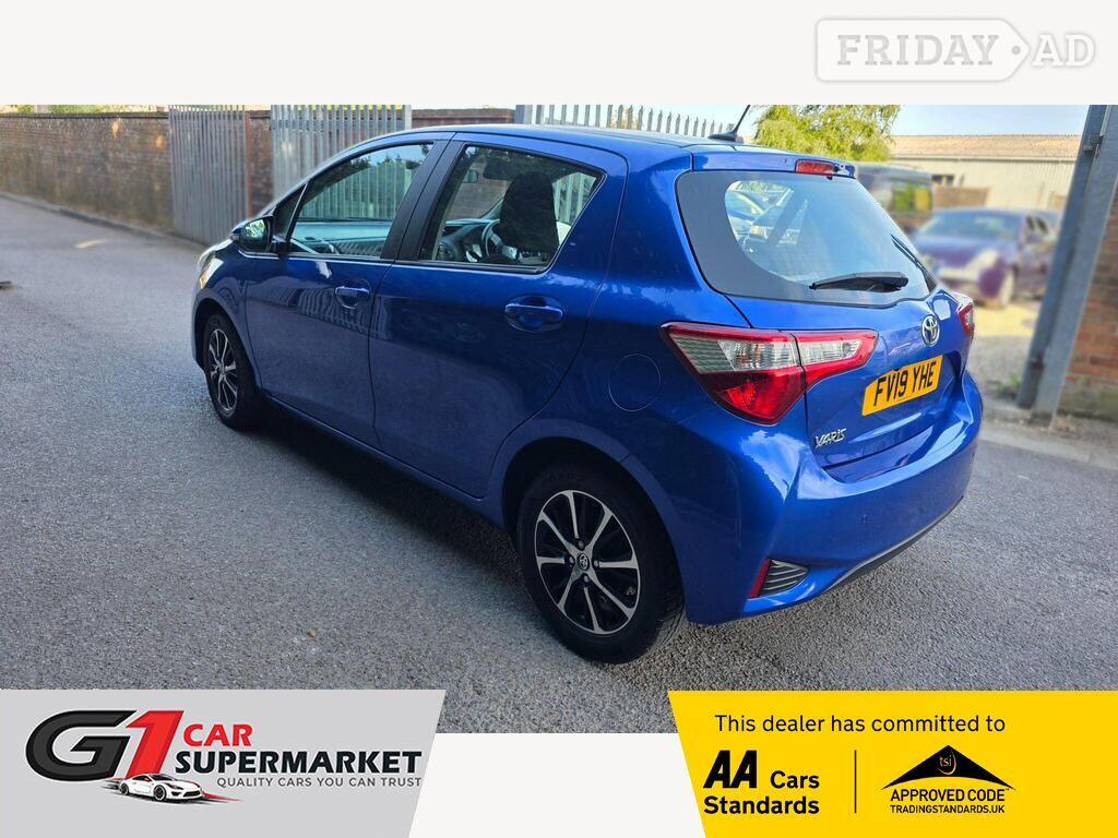 Toyota Yaris 2019 - Cars in Leighton Buzzard
