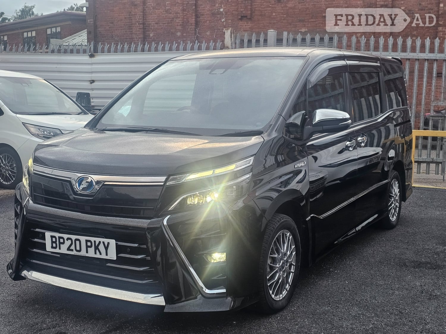[ berth ]Toyota Noah