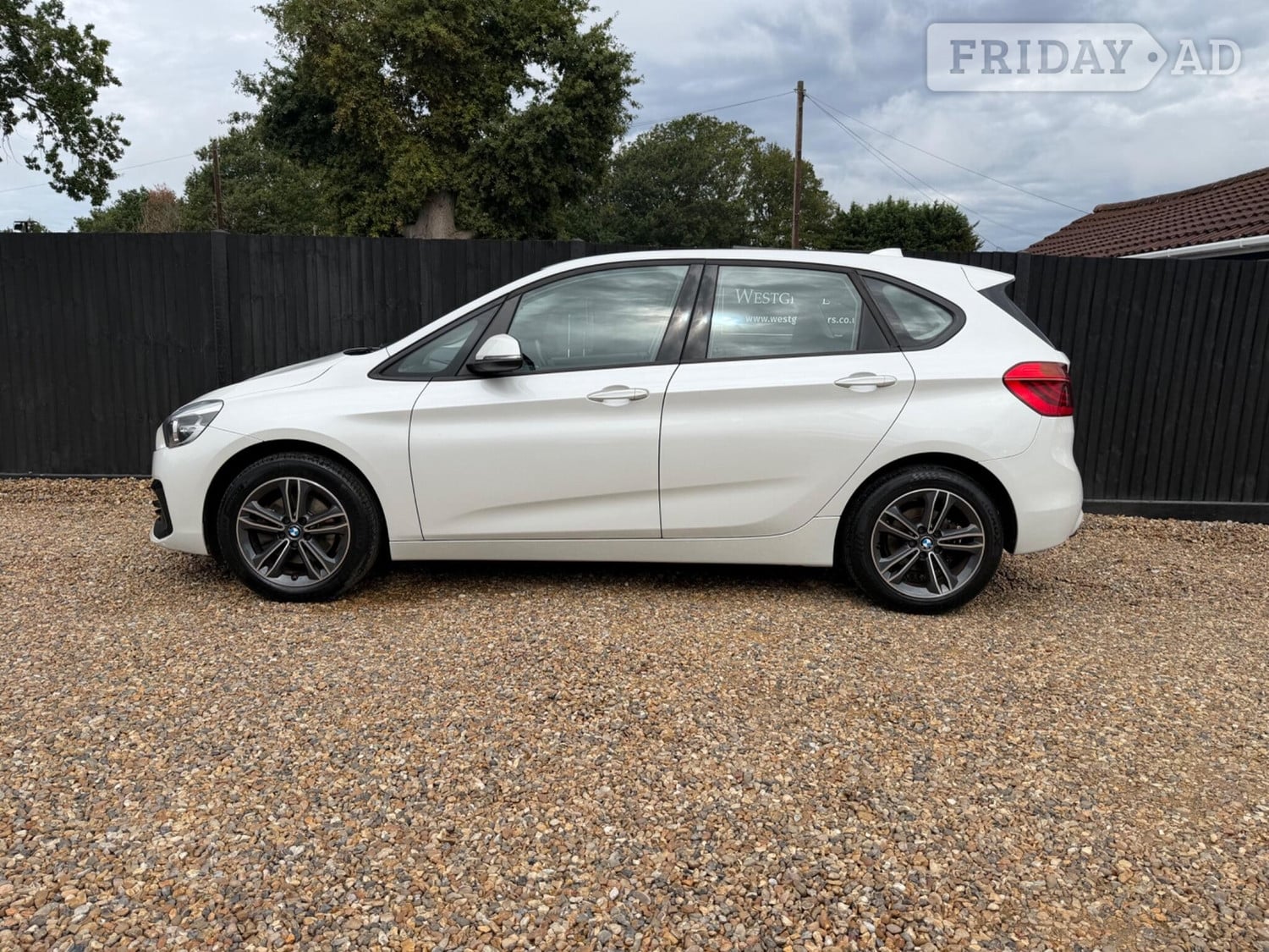[ berth ]BMW 2 Series Active Tourer