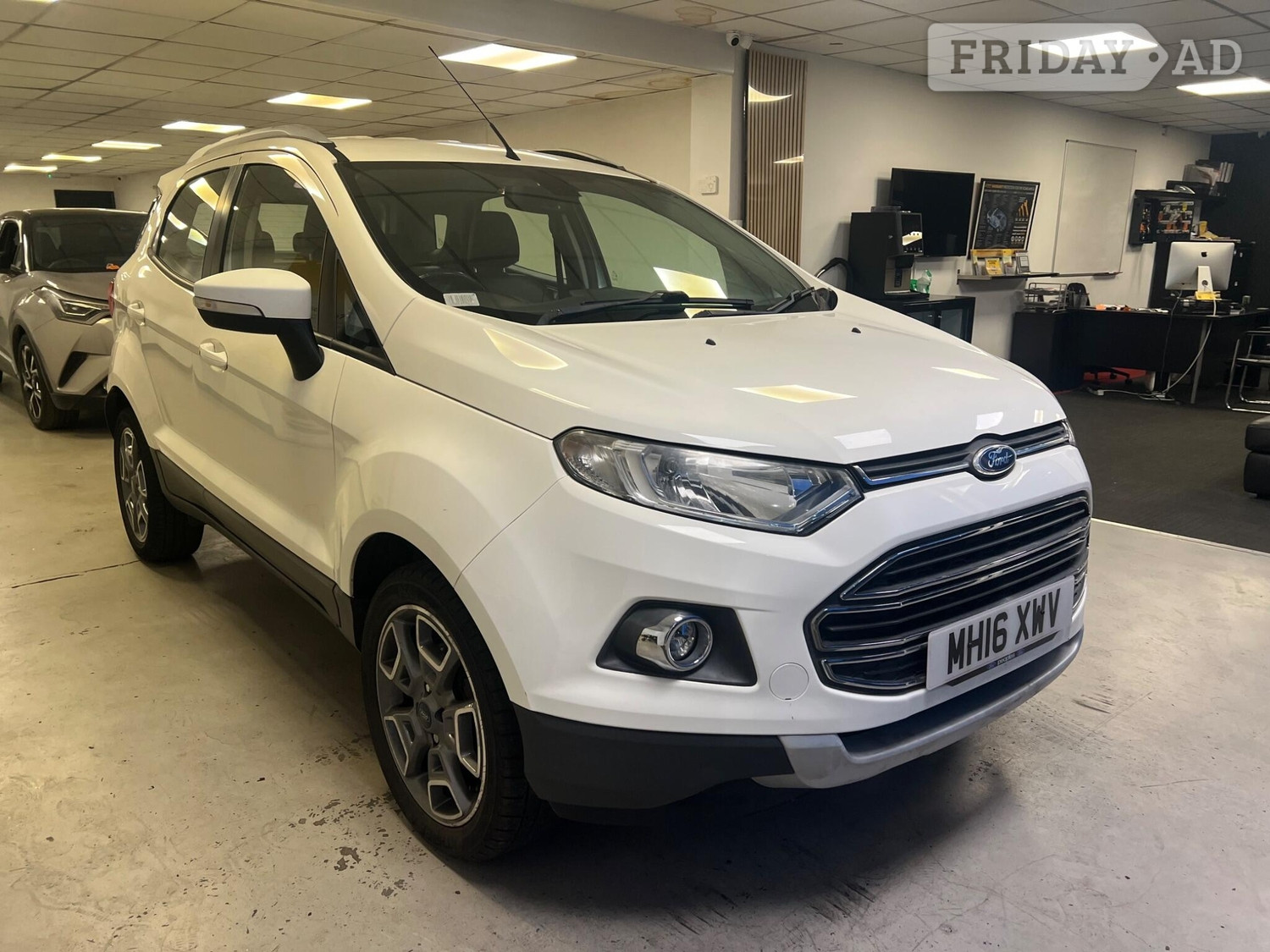 [ berth ]Ford Ecosport