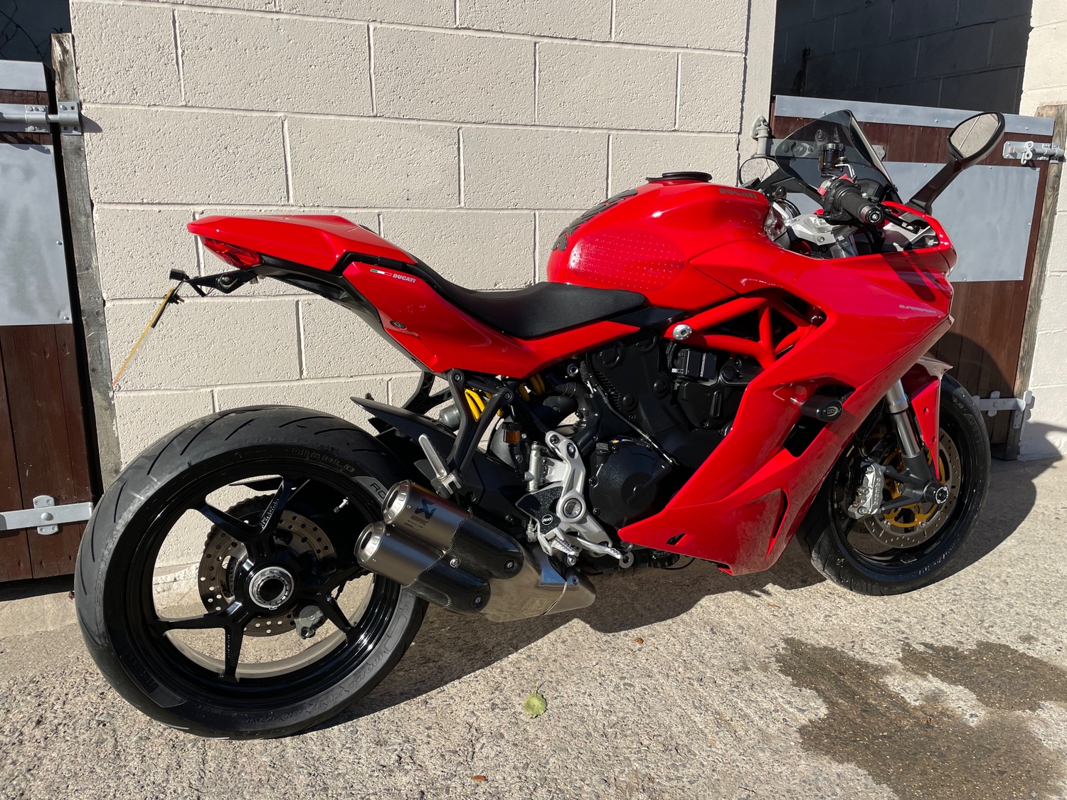 Ducati Supersport 2017 - Motorbikes, Scooters & Quads