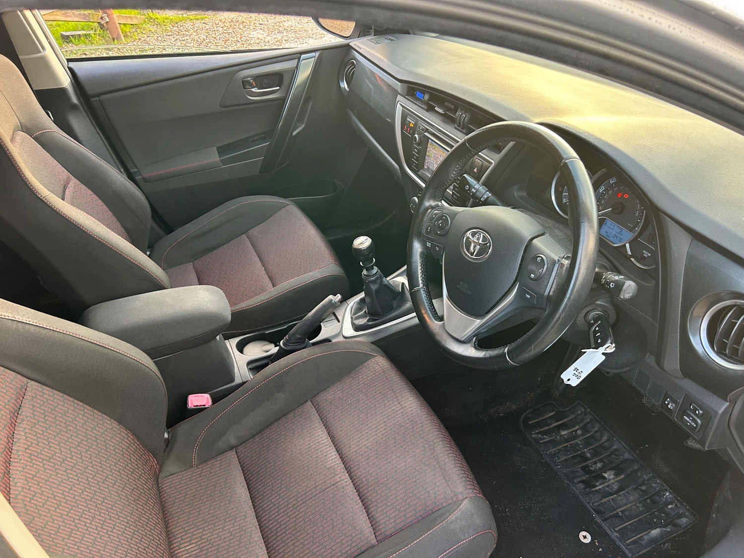 [ berth ]Toyota Auris