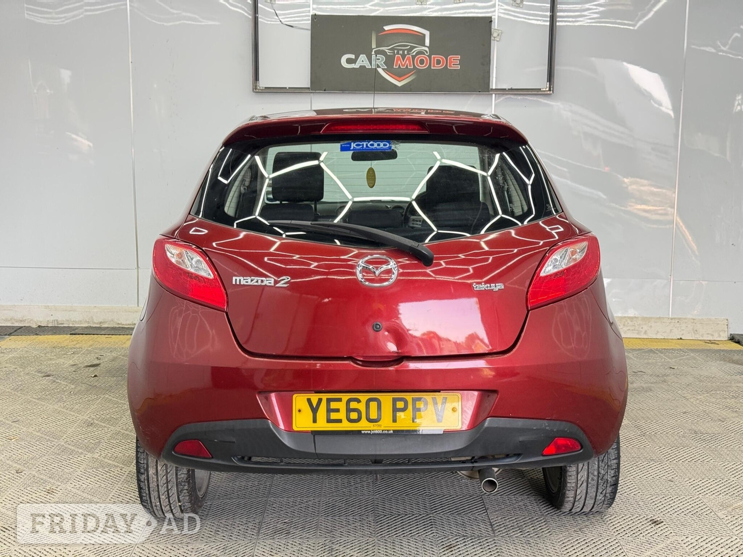 Mazda Mazda2 2010 - Cars