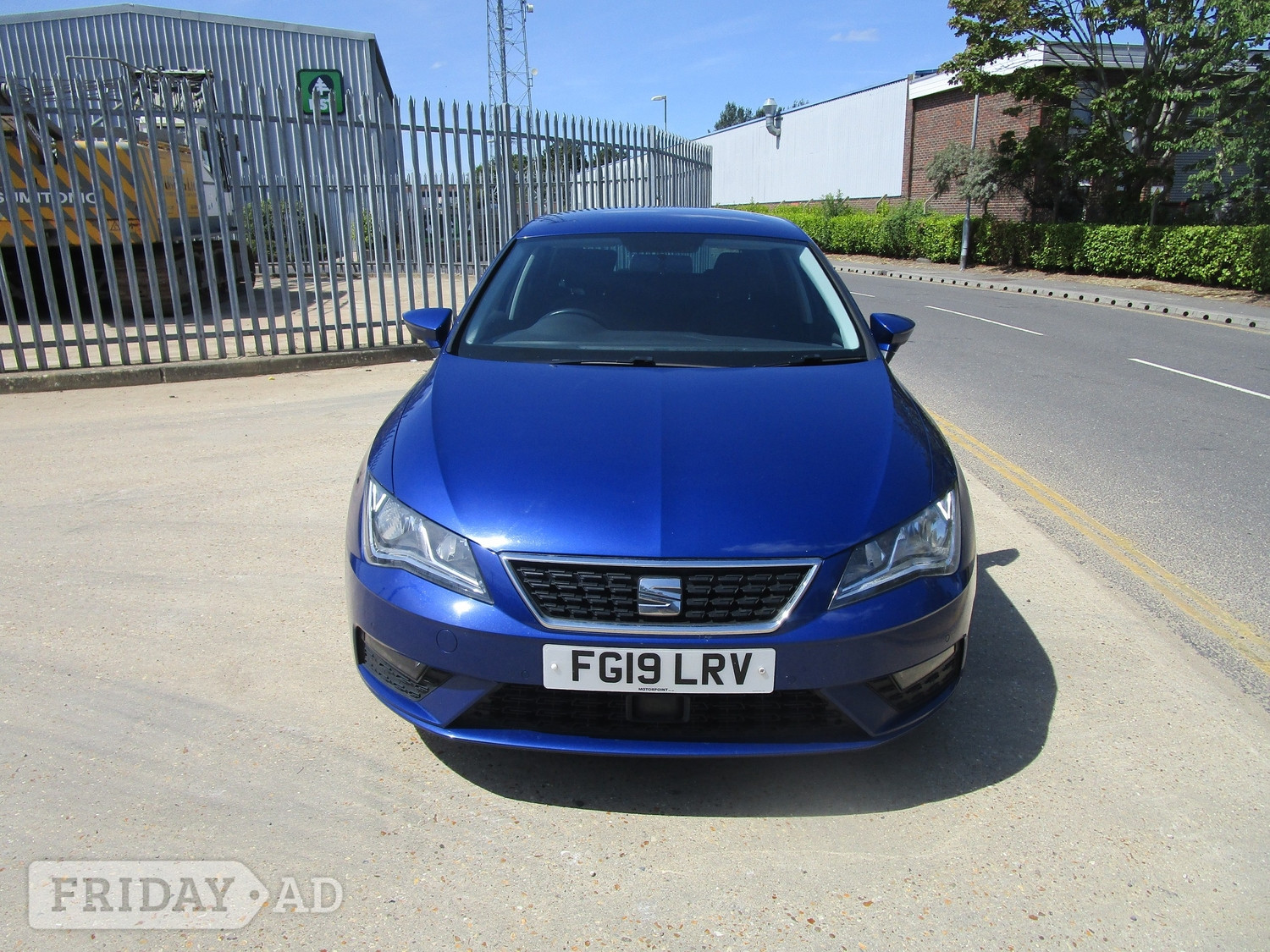 SEAT Leon 2019 - Cars