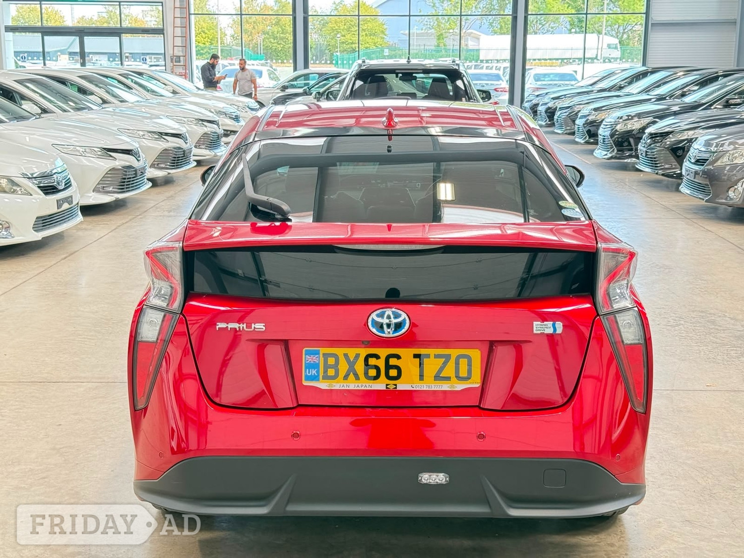 Toyota Prius 2016 - Cars in Reading