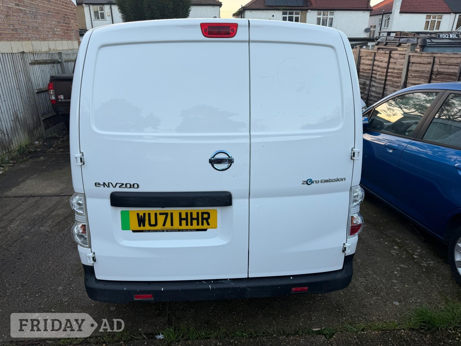 [ berth ]Nissan e-NV200