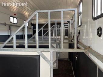 Eurocargo Iveco Horsebox