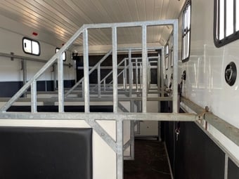 Eurocargo Iveco Horsebox