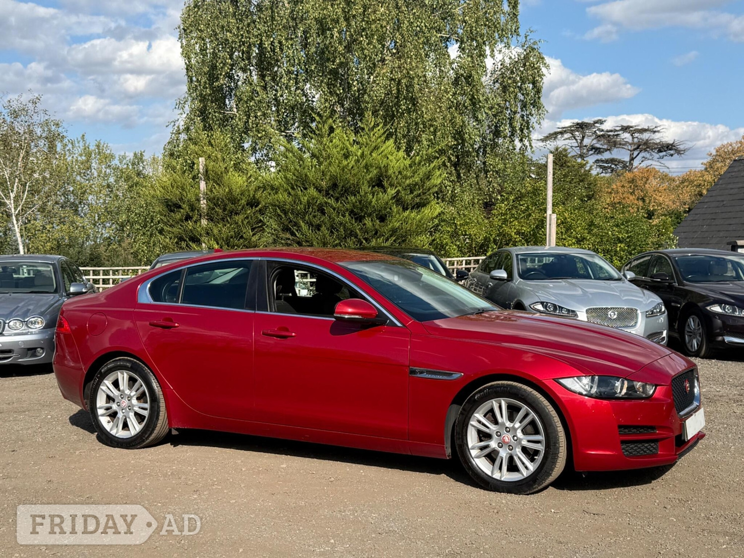 Jaguar XE 2015 - Cars