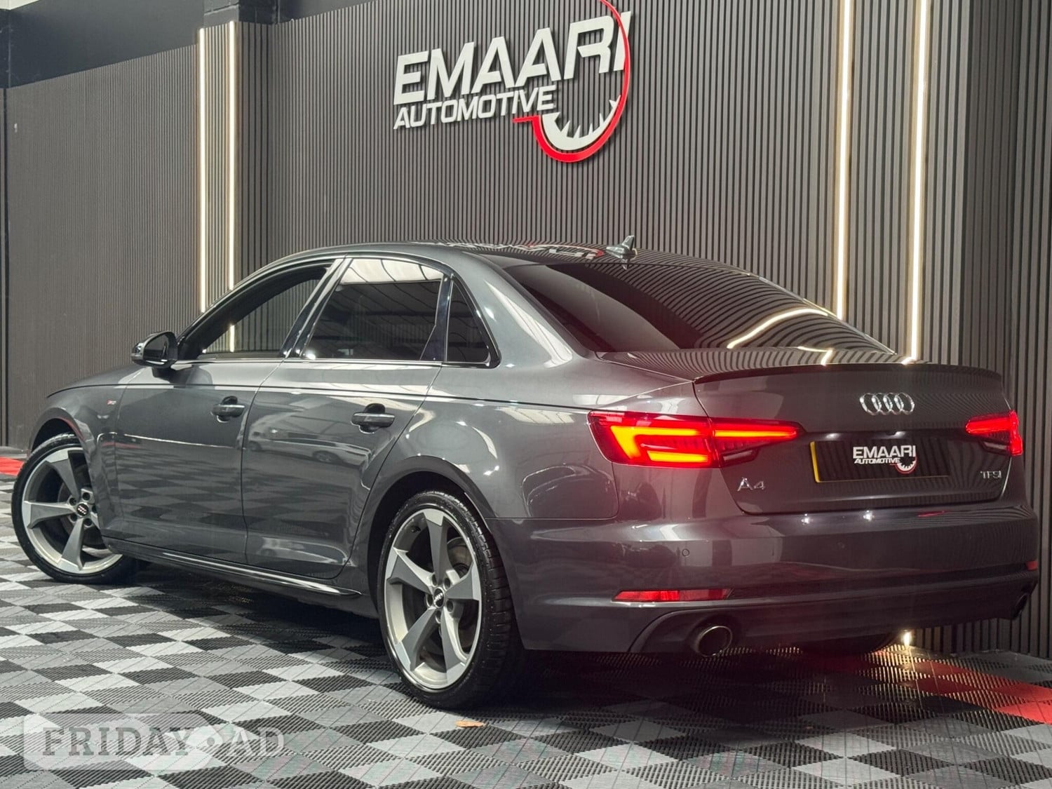 [ berth ]Audi A4