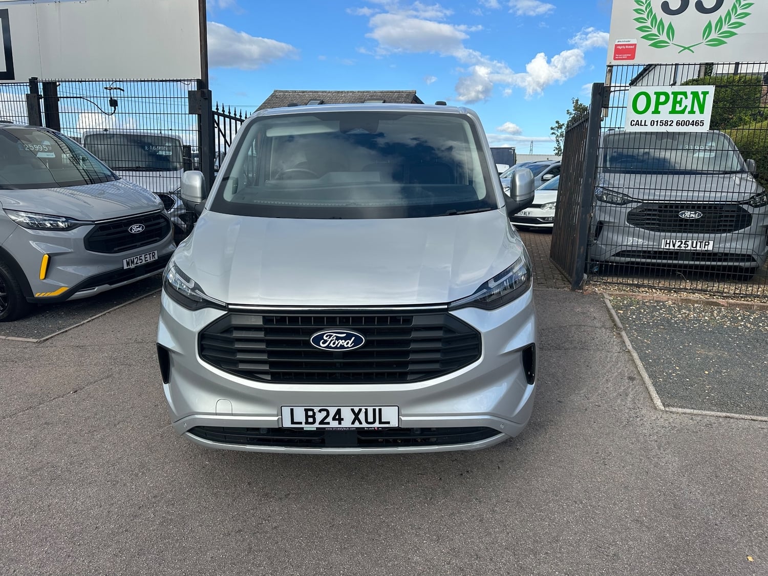 Ford Transit Custom 2024 - Vans & Commercial Vehicles in Dunstable