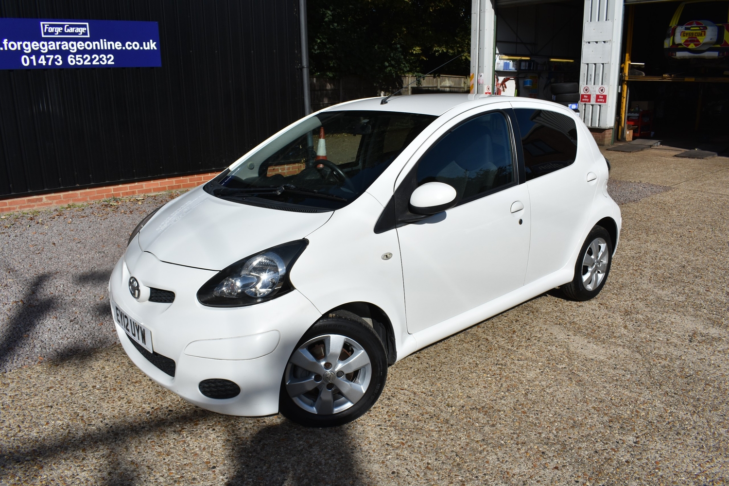 Toyota Aygo 2012 - Cars