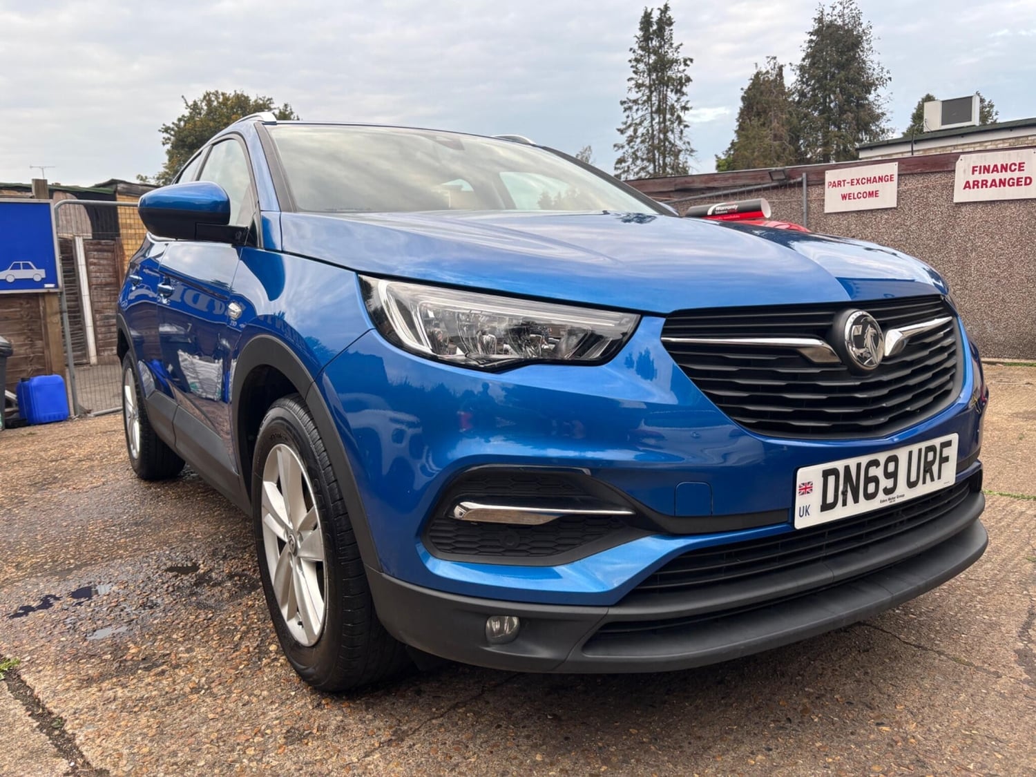 [ berth ]Vauxhall Grandland X