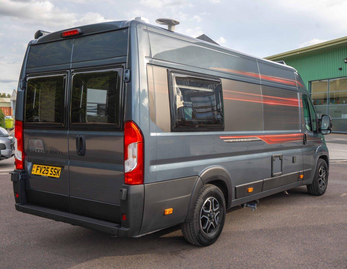 Auto-Trail V-Line 635 Newark