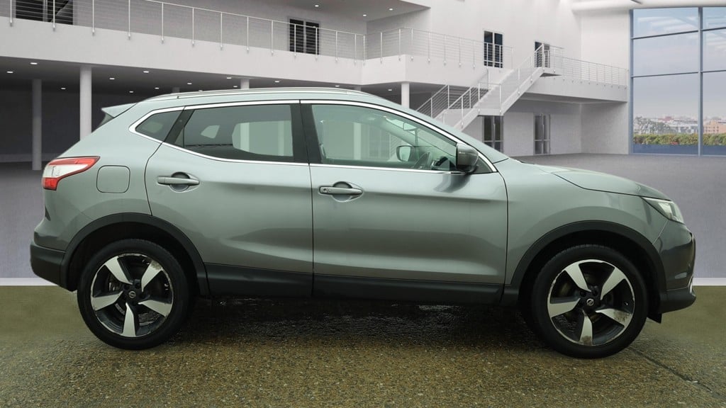 Nissan Qashqai 2016 - Cars