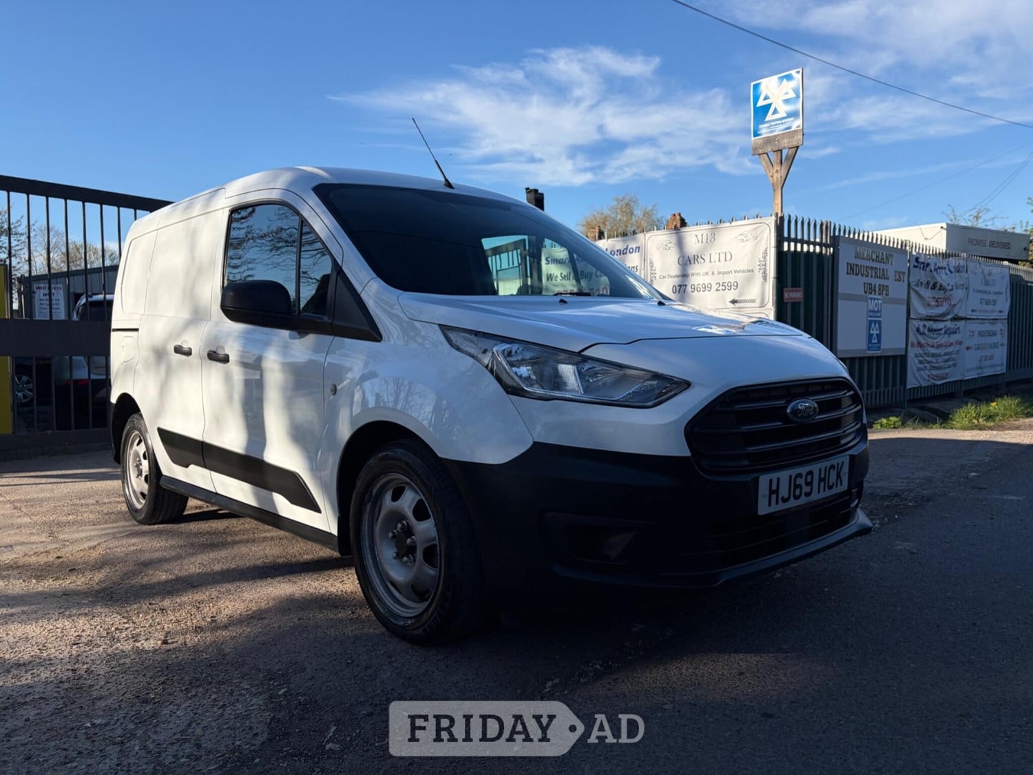 Ford Transit Connect 2019 - Vans & Commercial Vehicles in Hayes