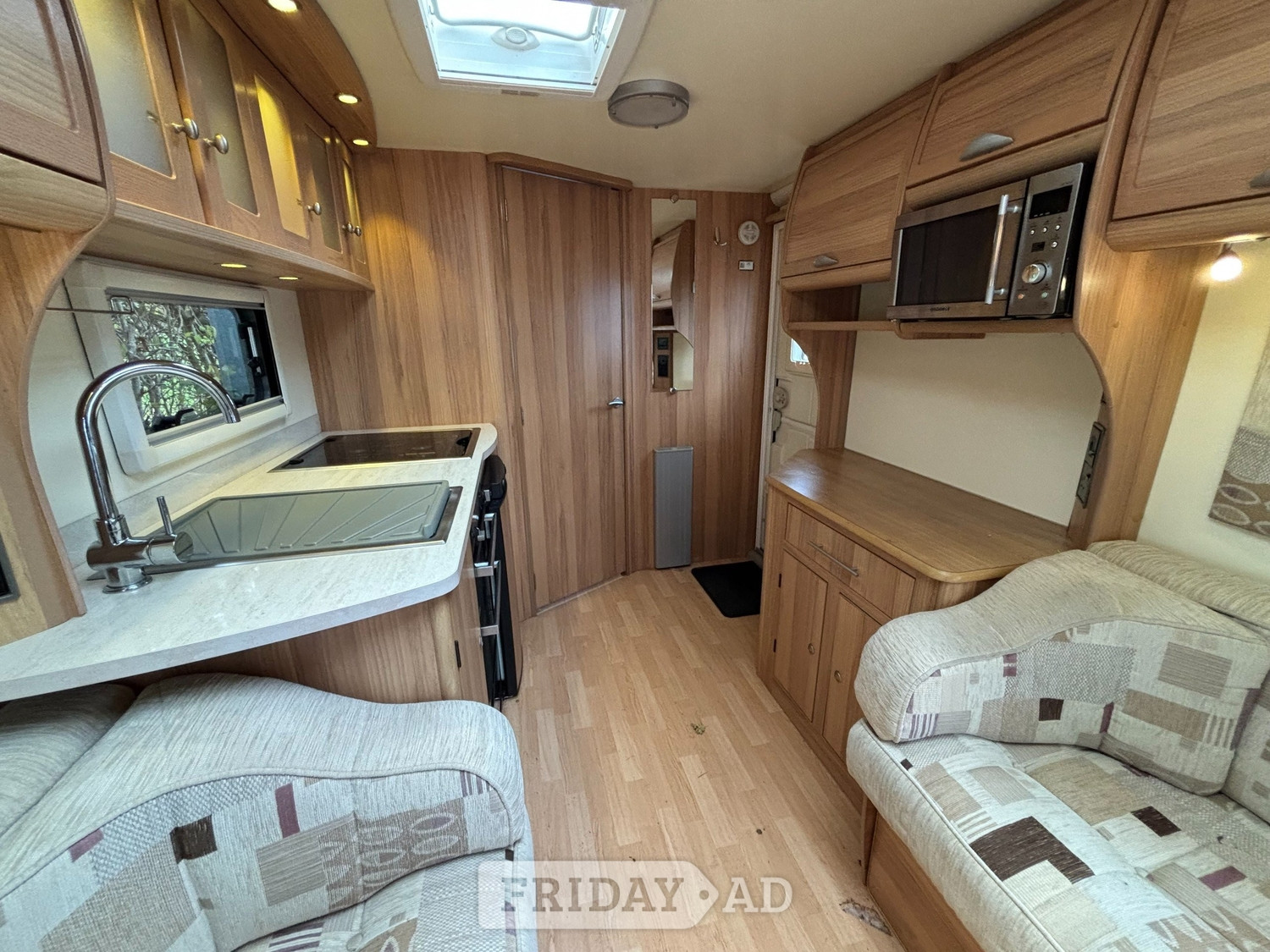 Bailey Unicorn Seville 2011 - Motorhomes & Caravans