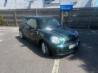 Mini Hatch 2013