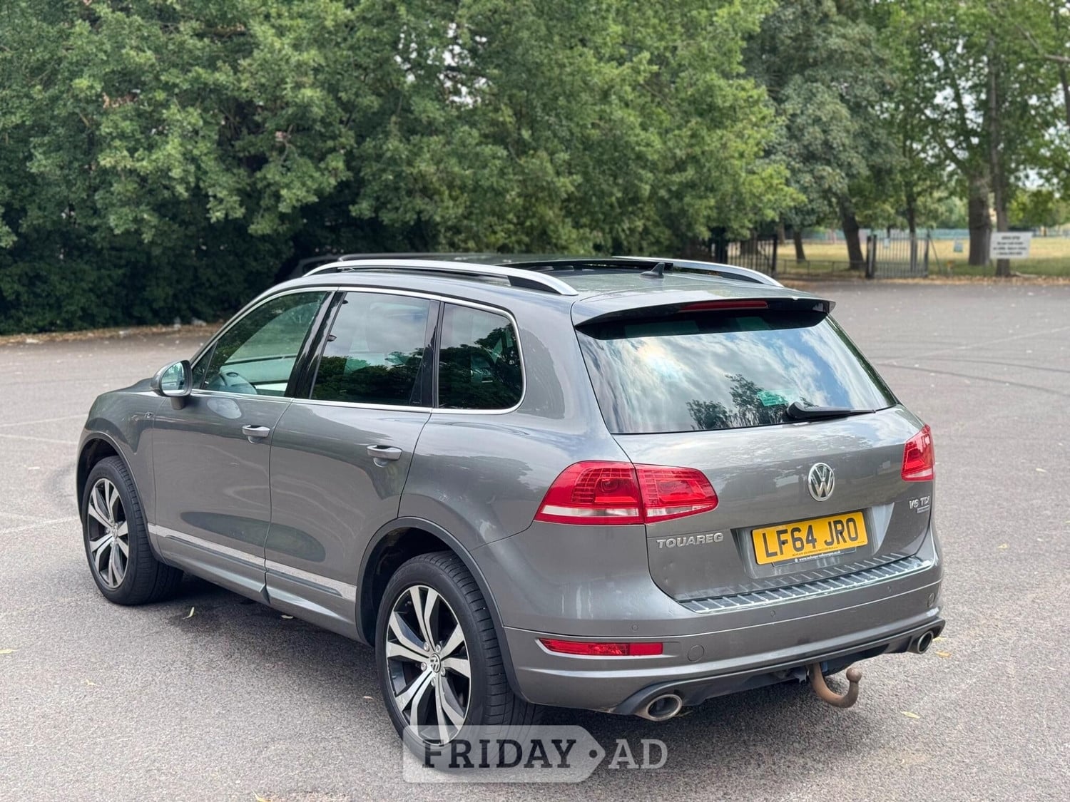 Volkswagen Touareg 2014 - Cars