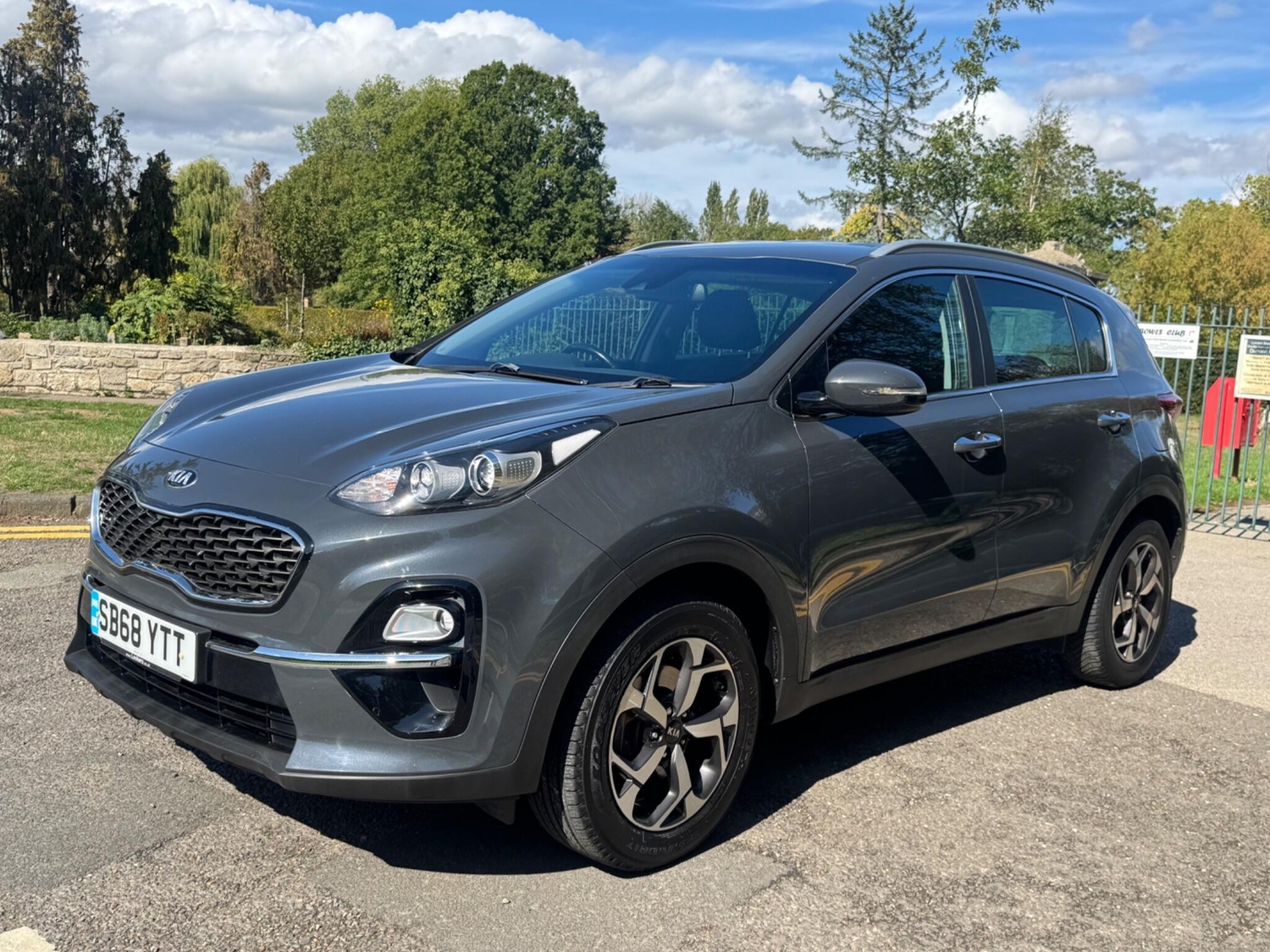 [ berth ]Kia Sportage