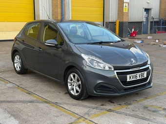 Peugeot 208 2016