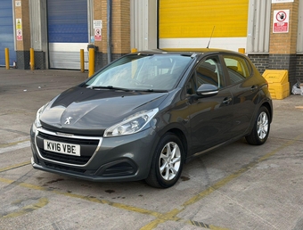 Peugeot 208 2016