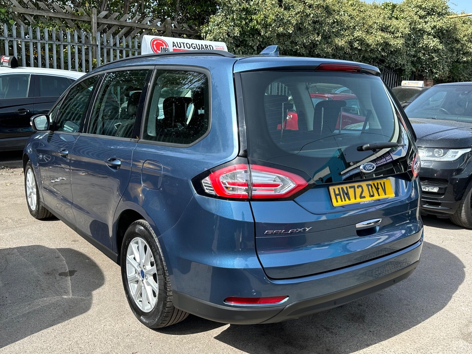 Ford Galaxy 2022 - Cars