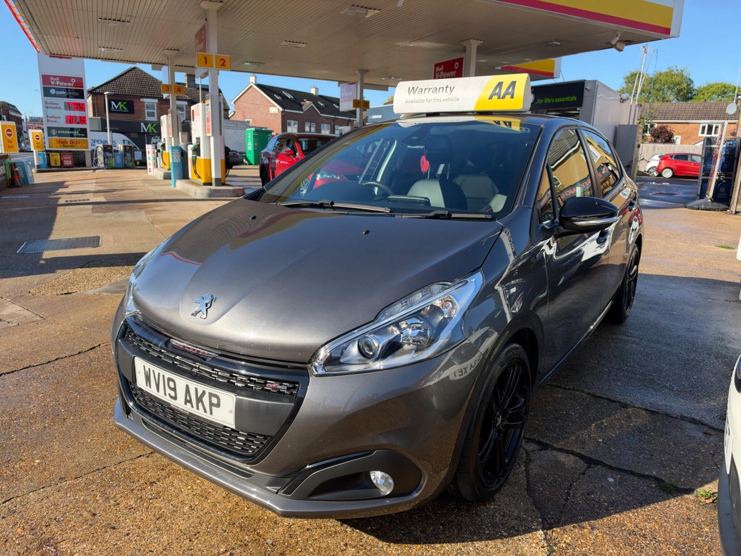 Peugeot 208 2019 - Cars in Bournemouth