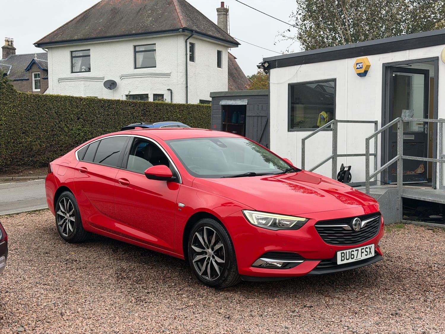 [ berth ]Vauxhall Insignia
