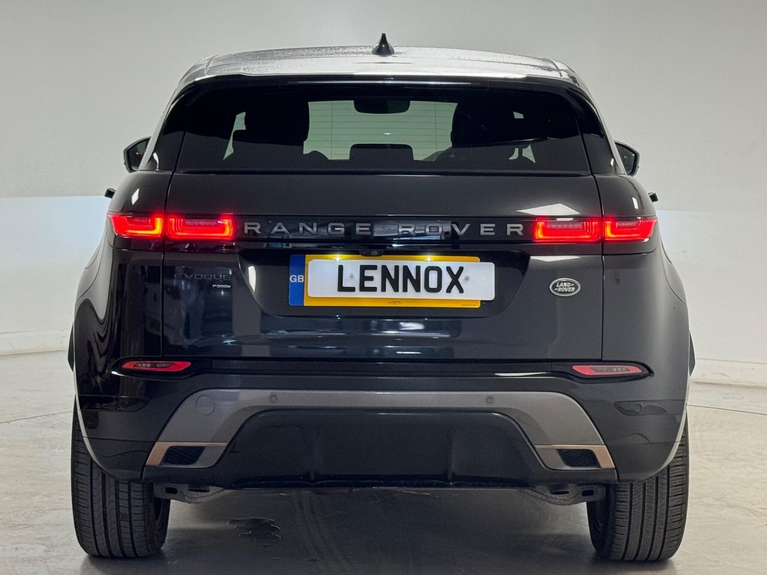 Land Rover Range Rover Evoque 2021 - Cars