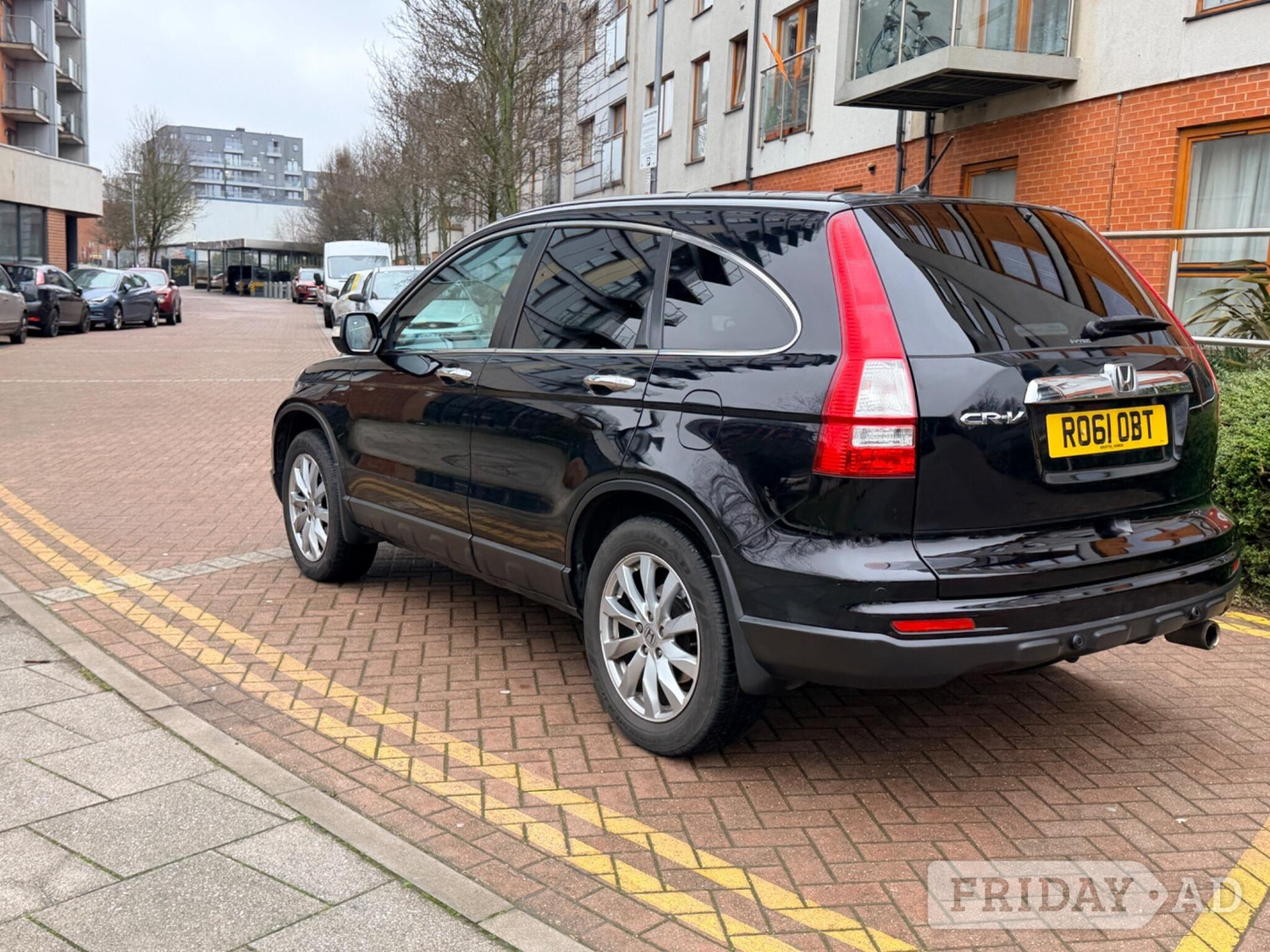 Honda CR-V 2011 - Cars