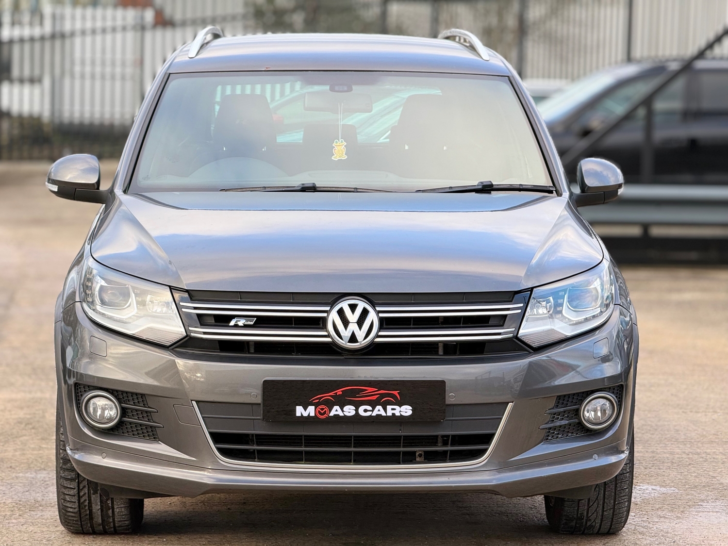 Volkswagen Tiguan 2013 - Cars