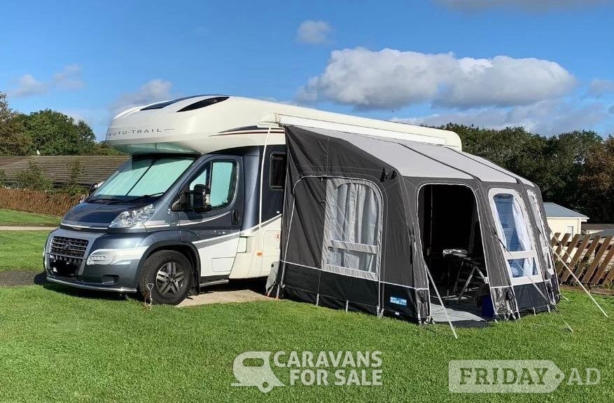 Kampa Air 400 Large Awning, Mesh Set, Curtains, Carpet &amp; Lights  in Tydd St. Giles