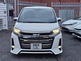 Toyota Noah 2019