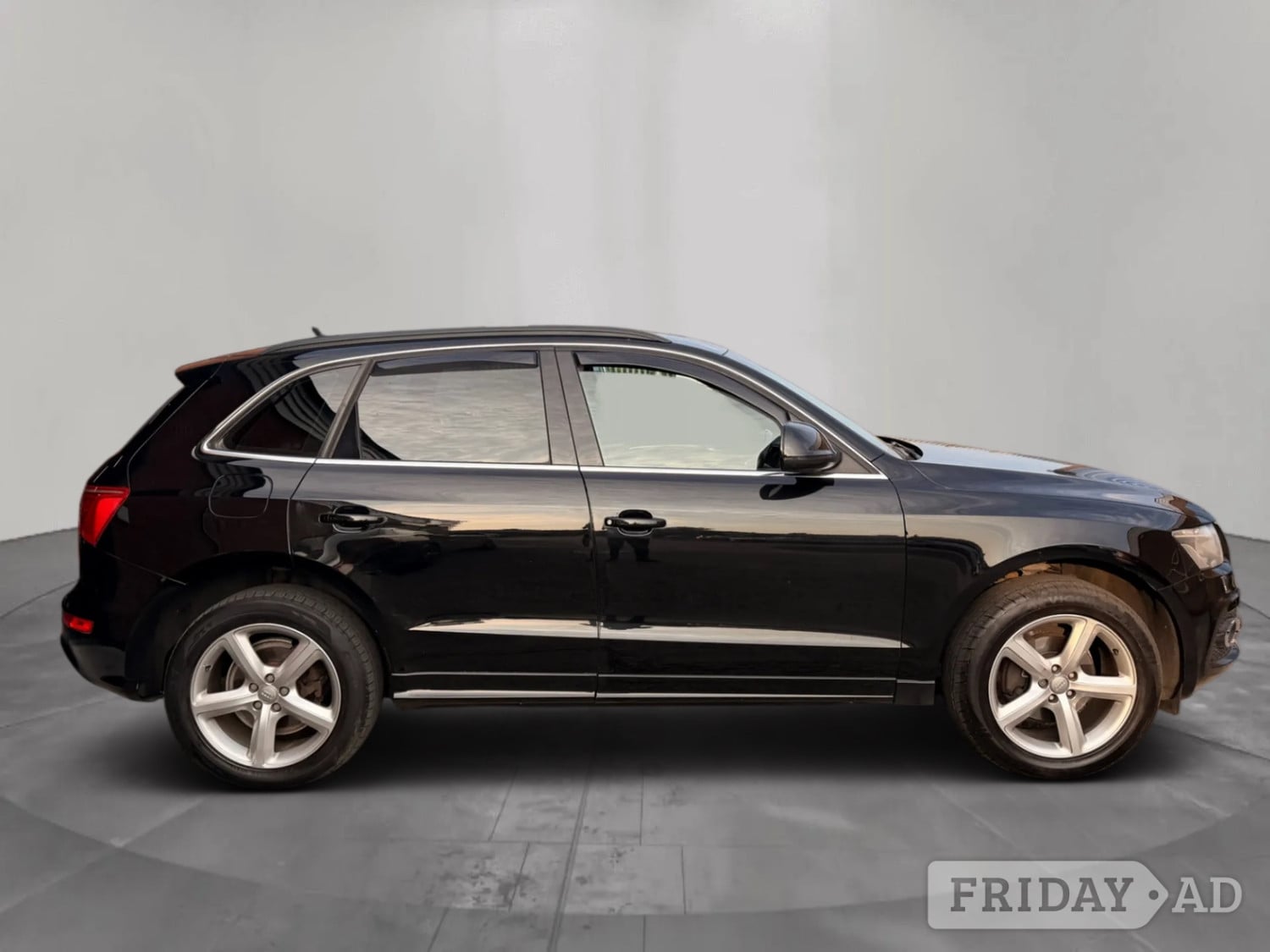 [ berth ]Audi Q5