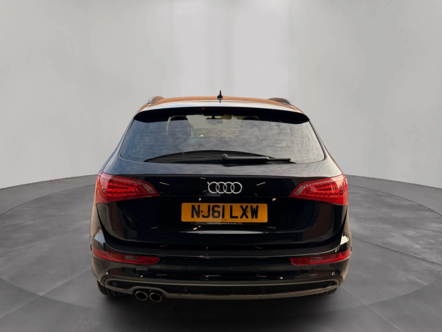 Audi Q5 2011 - Cars