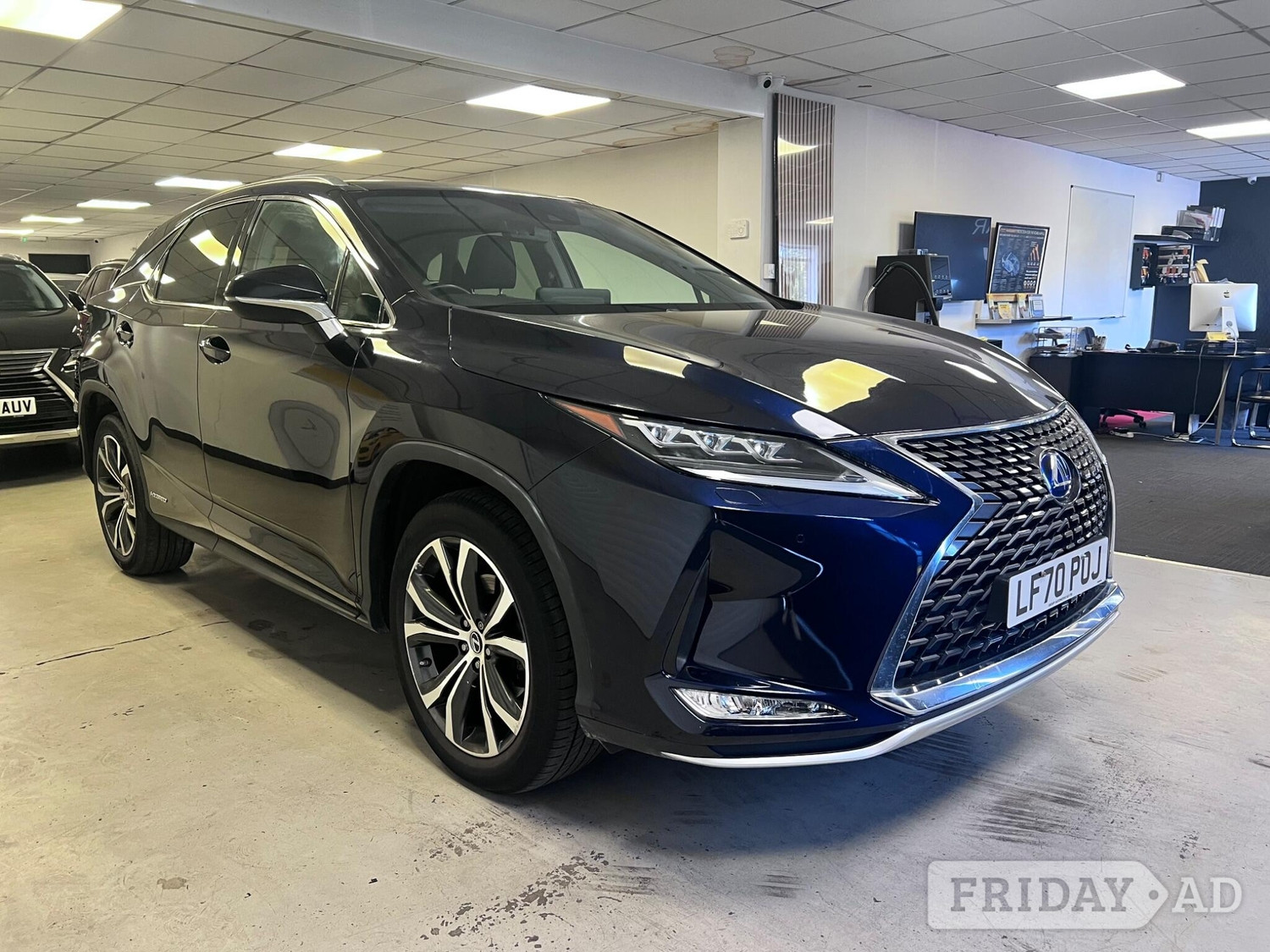 [ berth ]Lexus RX