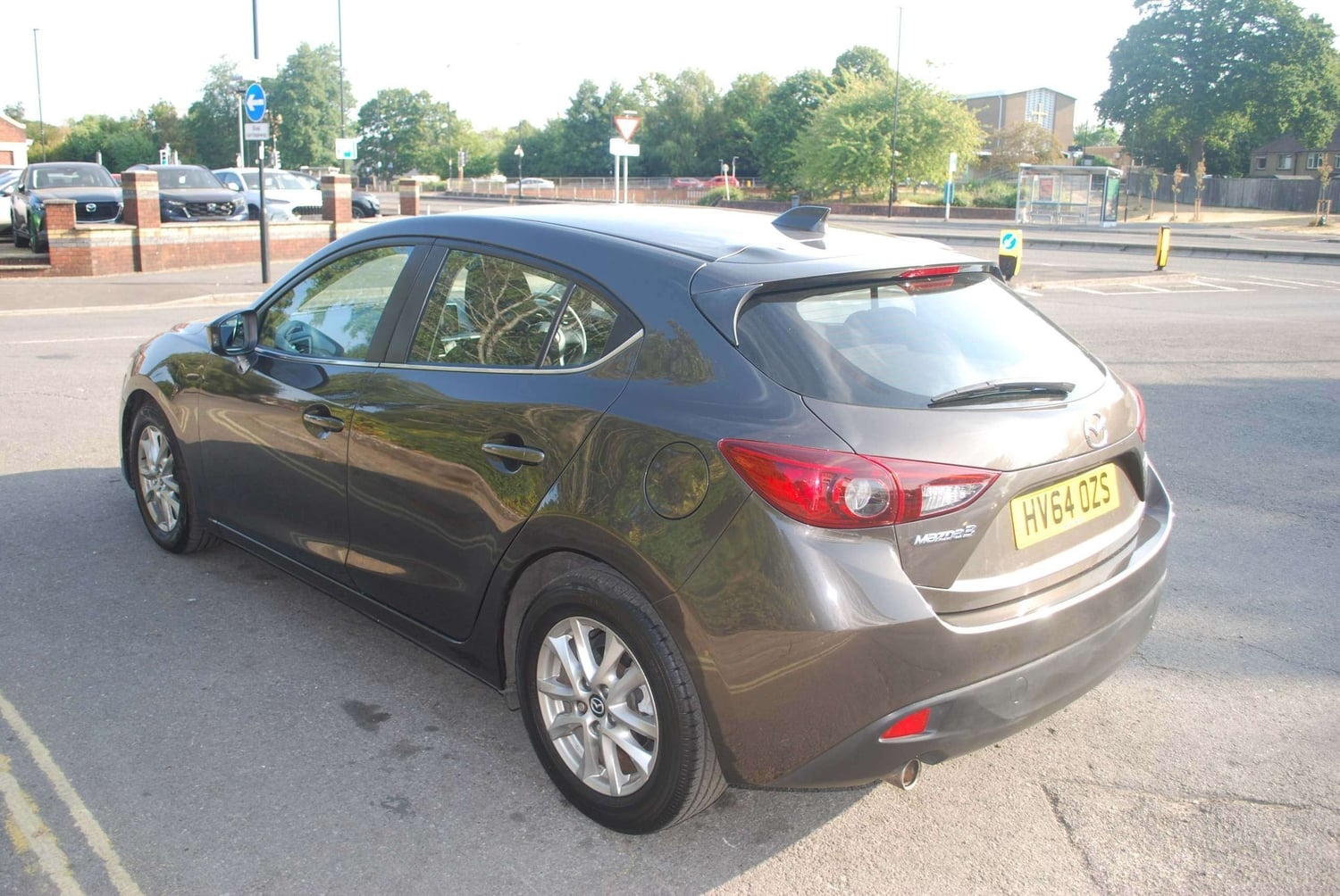 Mazda 3 2014 - Cars in Billingshurst