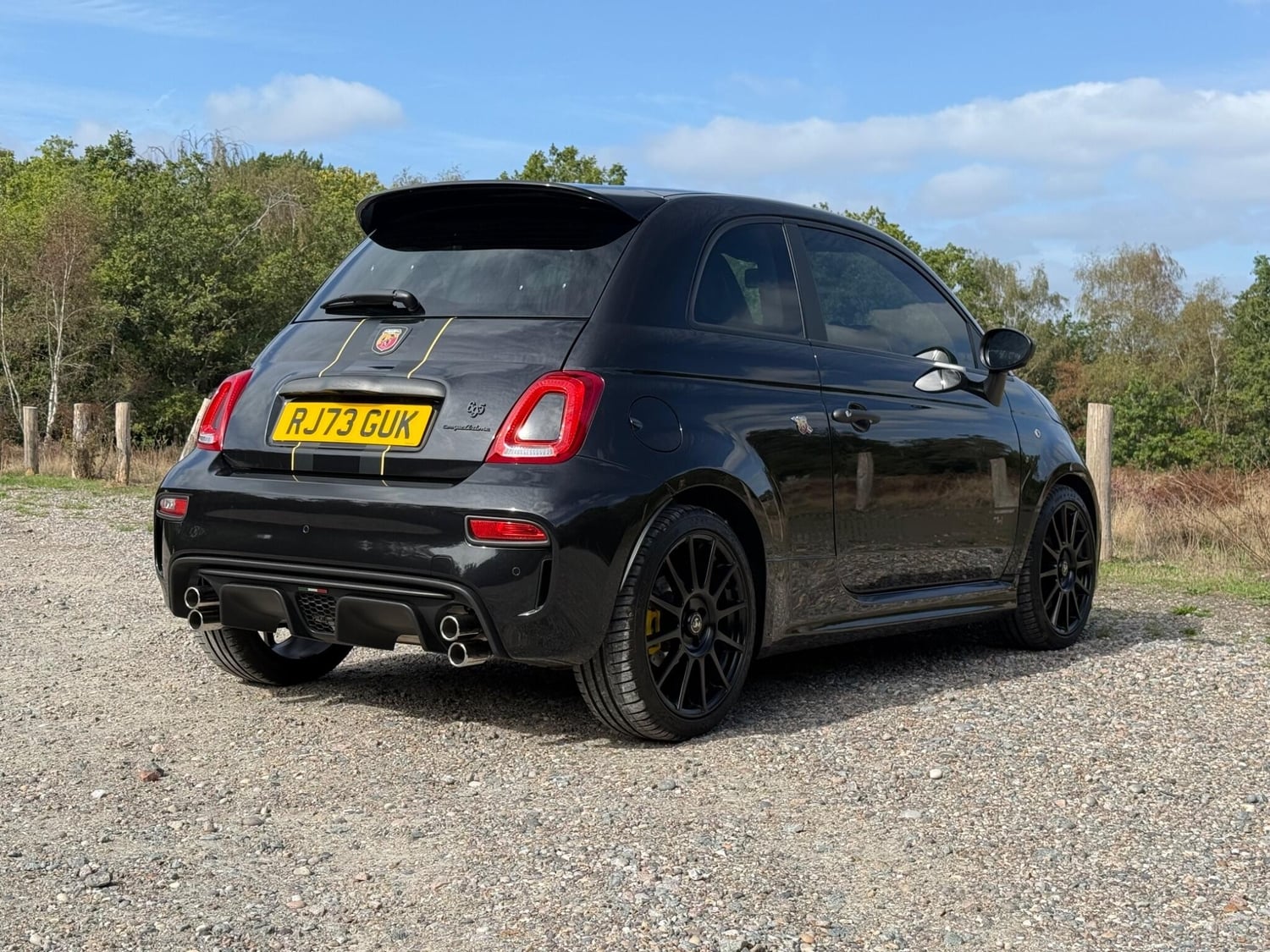 [ berth ]Abarth 695