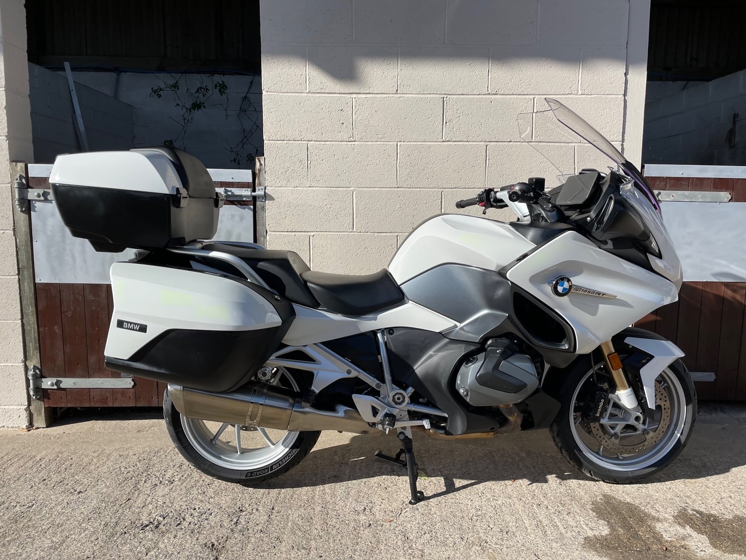 [ berth ]BMW R Series