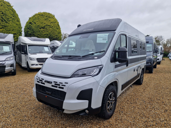 Hymer Ayres Rock 2026 for sale
