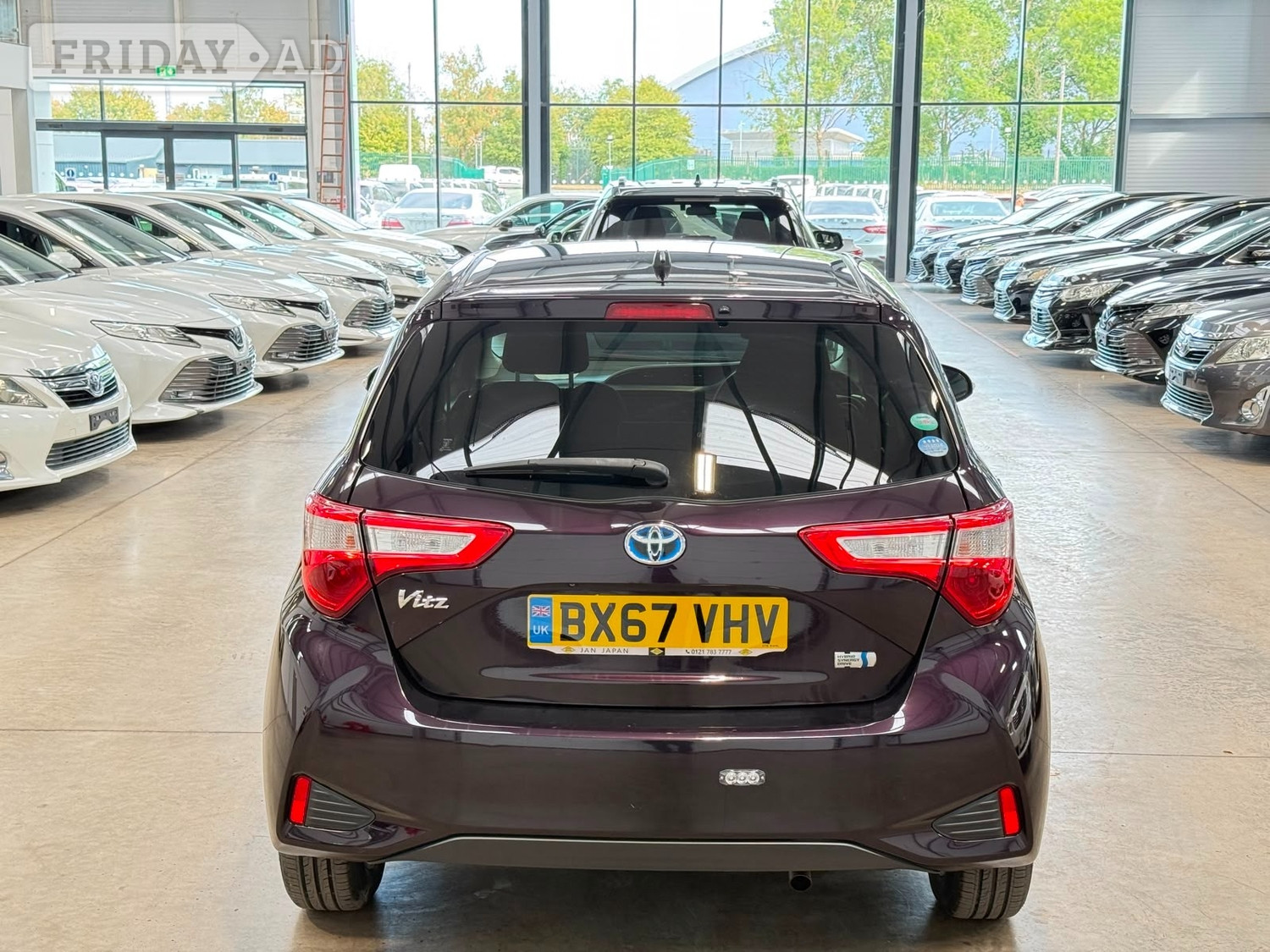 Toyota Vitz 2018 - Cars in Reading